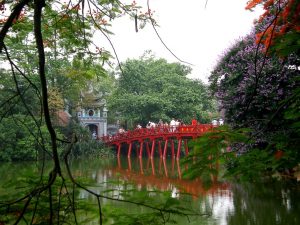 hanoi-cauthehuc-vietnamcatholictours