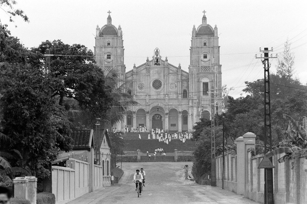 Phu Cam Cathedral