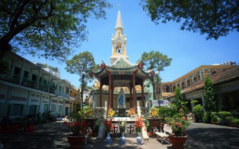 Cha Tam Church - A historic blend of Chinese and Gothic architecture (collected)